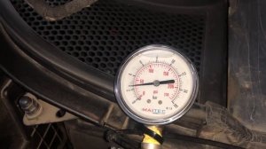 VW Tiguan 2.0 TFSI проверка топливного насоса (рабочего давления топлива - производительности)