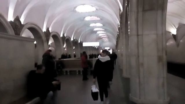 Москва 1662 станция метро Павелецкая Замоскворецкой линии зима день смотреть онлайн