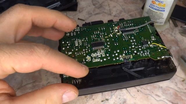 Кассетный плеер Panasonic RQ-V 164. Замена пассика. смотреть онлайн