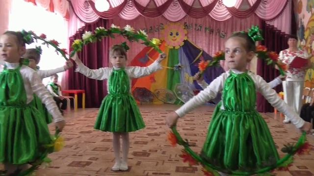 Танец: "Дуги с цветами" смотреть онлайн