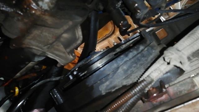 ВАЗ 2115 | ЗАМЕНА РАДИАТОРА ОХЛАЖДЕНИЯ ЗА 5 МИНУТ смотреть онлайн