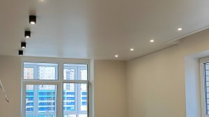 Поклейка обоев Andrea Rossi с эффектом покрашенных стен