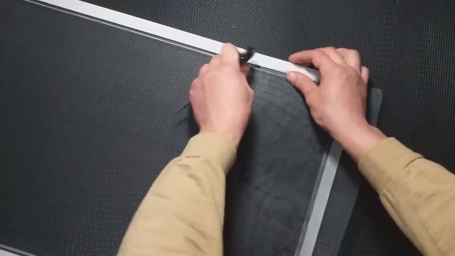 Ремонт (латка) москитной сетки смотреть онлайн