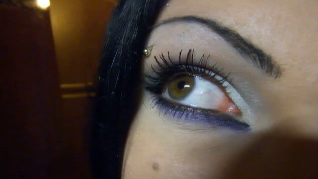 по поводу цвета глаз! смотрите!!!! смотреть онлайн