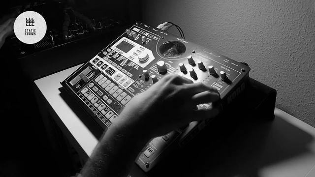 Static Forms Netlabel // Live Series #3 [Plastikman flavour with Korg EMX] смотреть онлайн