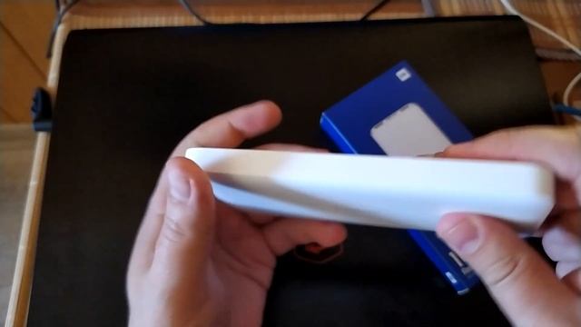 Xiaomi Redmi Power Bank 10000mAh Распаковка и Обзор смотреть онлайн