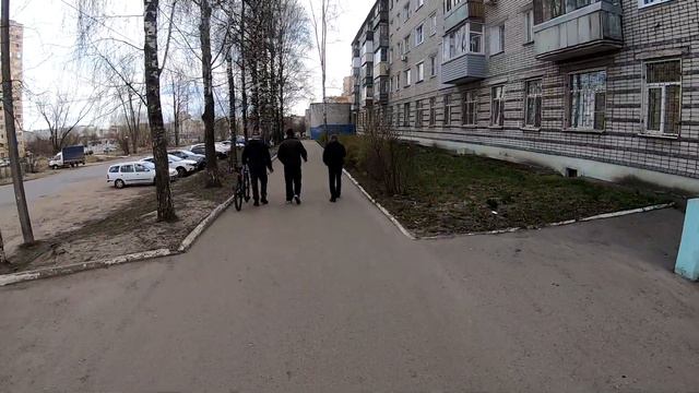 Прогулка по ярославским дворам вдоль Московского проспекта смотреть онлайн