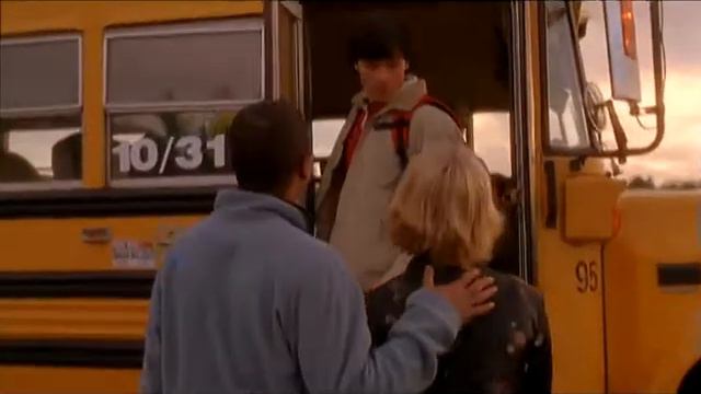 Smallville Cast: Sum 41 - Fat Lip смотреть онлайн