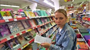 Собрали Верунчика в школу, пропололи огород, окучили картошку и доделали печь