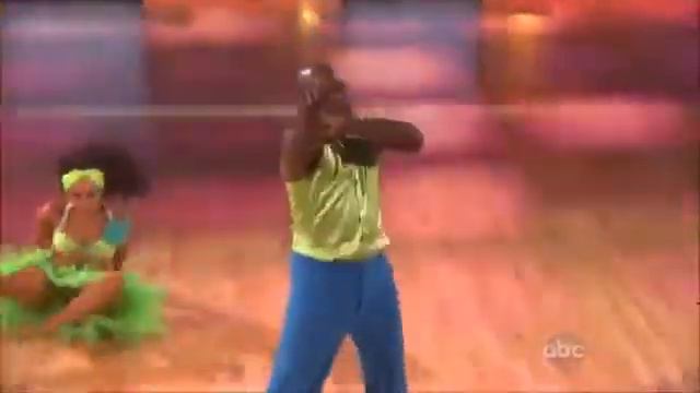Emmitt Smith Cheryl Burke Ft Kym Johnson Salsa Trio Dance DWTS All Stars Week 8 смотреть онлайн