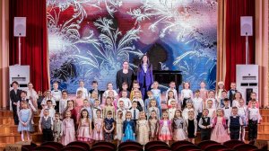 Новогодний концерт хора «Снежинка-1» ДХШ «Подлипки»