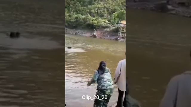 До слёз, заставляют задуматься, грустные видео, азиаты, китайцы... смотреть онлайн