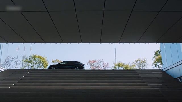 Tesla Model S 2022 vs Kia EV6 2022 смотреть онлайн
