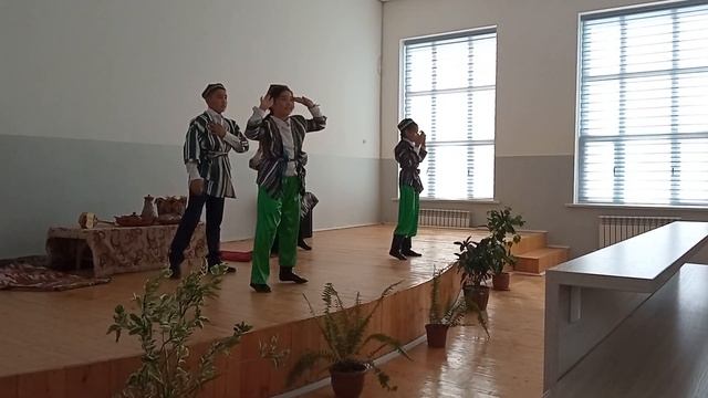 Botir Qodirov. Doppi