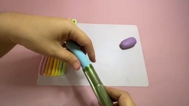 Как слепить радугу/ Лепка фигурки из мастики на детский торт смотреть онлайн