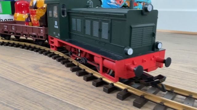 Железная дорога PIKO G и Матрёшки смотреть онлайн