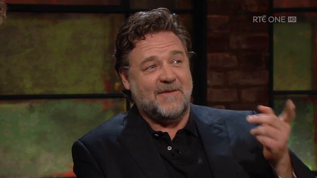 "I was told that Kavanagh was not supposed to be read on the BBC" | The Late Late Show | RTÉ One смотреть онлайн