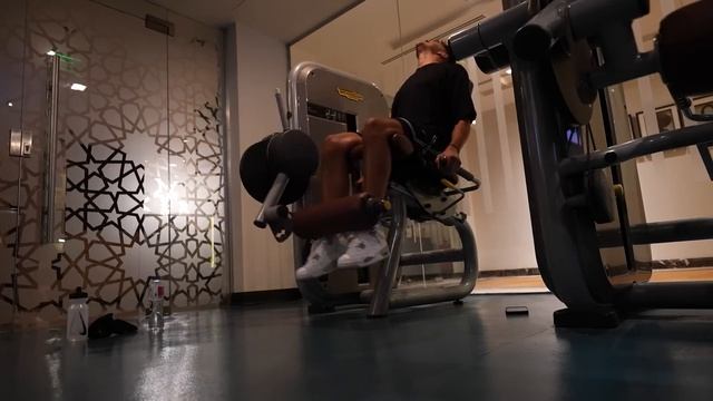 2 Mois pour être Musclé ! (challenge de l'extreme) Ft. MangaWorkout смотреть онлайн