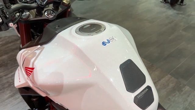 Amazing New Bike !!! 2023 Honda Hornet 750 смотреть онлайн