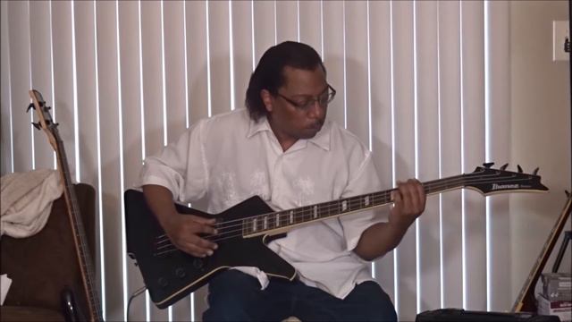 The 2016 Ibanez DTB 400 Destroyer Bass : out of the box jamming смотреть онлайн
