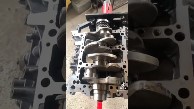Ремонт постели блока Audi 3.0 TFSI смотреть онлайн