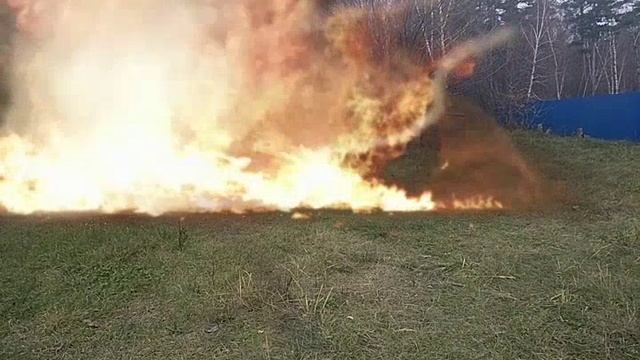 самолёт бомбардировщик смотреть онлайн