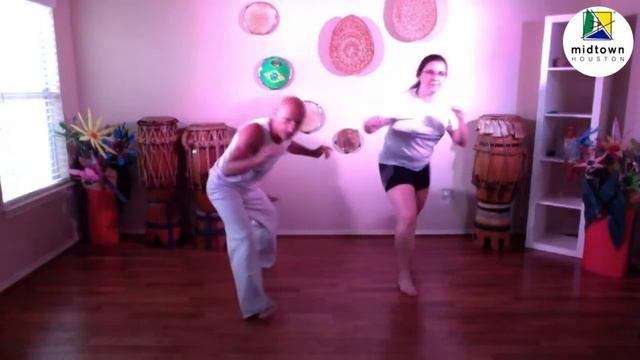 Get Fit in Midtown - June Family Capoeira смотреть онлайн