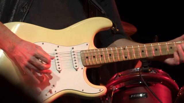 Walter Trout and Bad Love live @ New Brighton UK 12th November 2013 смотреть онлайн