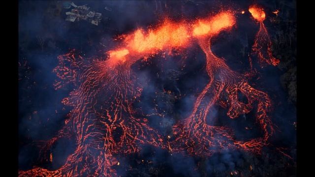 "Сегодня извержение вулканов на Гавайях и Бали". Что происходит с вулканами Килауэа и Агунг? смотреть онлайн