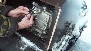 Мотобуксировщик  ГЛОХНЕТ при наклоне что делать