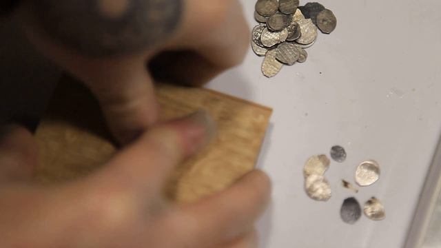 Как поднять рельеф на чешуйке и подготовить к продаже смотреть онлайн