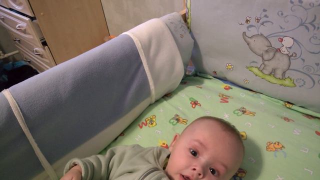 СВЯТОСЛАВУ НЕТ И ПОЛ ГОДА, А ОН УЖЕ ПОВТОРЯЕТ БУКВЫ ) смотреть онлайн