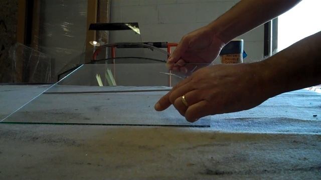 How to cut out a glass circle смотреть онлайн