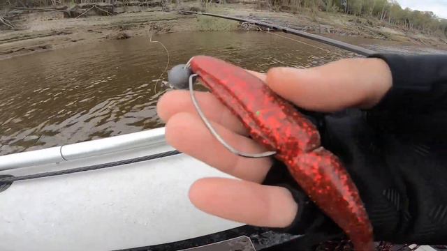 КОГДА ЗАЦЕПЫ И КОРЯГИ ОЖИВАЮТ. РЫБАЛКА ДЖИГОМ В ЗАТОПЛЕННЫХ ЛЕСАХ. смотреть онлайн