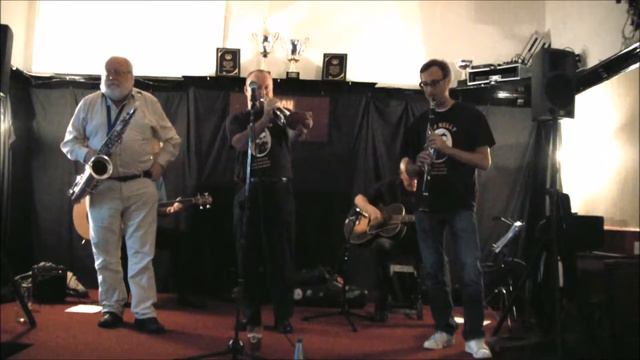Royal Garden Blues - Swing City Trio + 2 смотреть онлайн