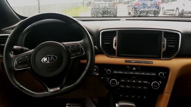 Pick of the Week (2018 Kia Sportage SX Turbo) смотреть онлайн