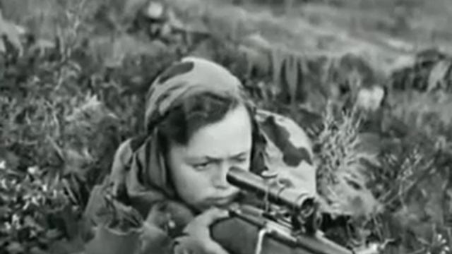 Военный марш поет Евгения Костенко, комп. Е. Агапкин.avi смотреть онлайн