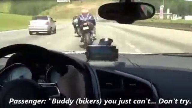 Audi R8 против спортивных мотоциклов