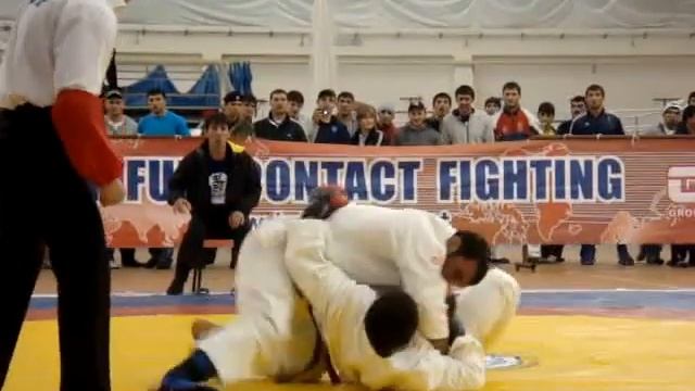 Бои без правил смотреть онлайн