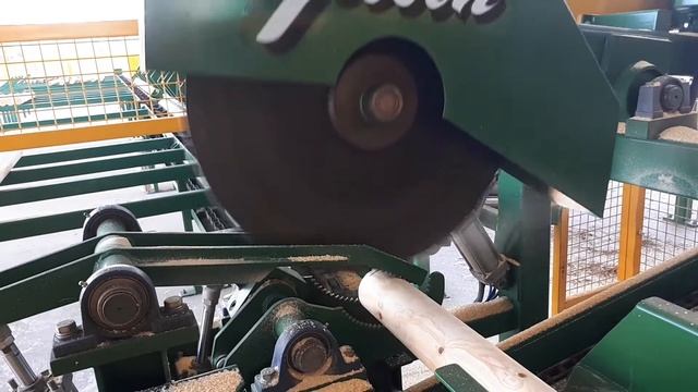 A.E Gibson & Sons Post Docker Sawmilling Equipment & Machinery смотреть онлайн