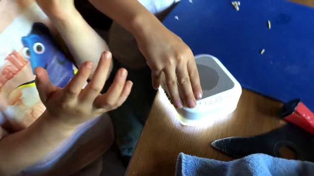 Очень эффективный прибор для для детского сна, реально помогает) смотреть онлайн