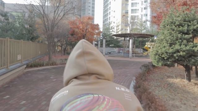 Nerf War : Color Alien & Friends Invasion (Chicken Slenderman) 너프전쟁 : 외계인과 친구들 смотреть онлайн