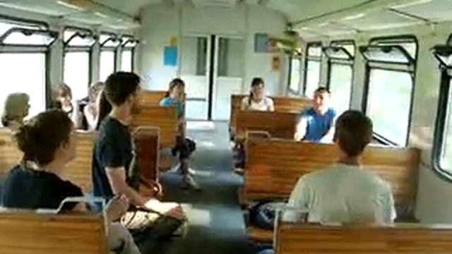 Волейбол в электричке смотреть онлайн