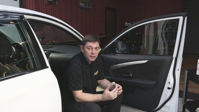 Устранение неприятных запахов в салоне автомобиля - Meguiar's AIR RE-FRESHER