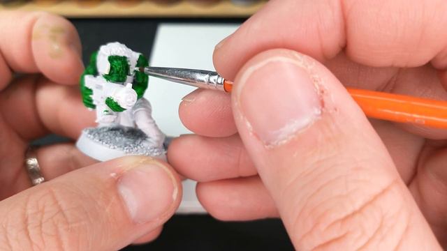 Step 2: Touch Up - Army Painter SpeedPaint Ork Boy смотреть онлайн