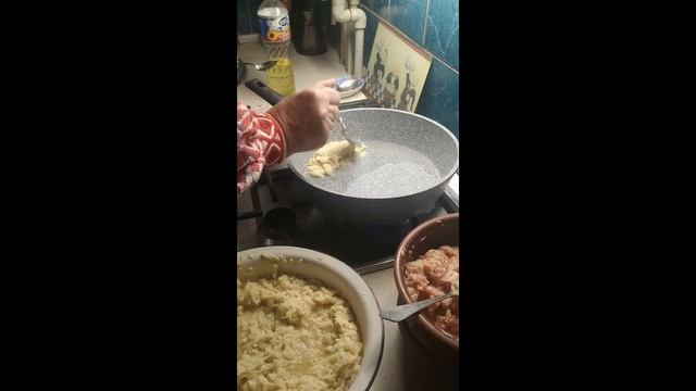 Кухня народов Крыма. ДК "Бриз" Клуб "Сябровки" представляет блюдо белорусской кухни "Колдуны" смотреть онлайн
