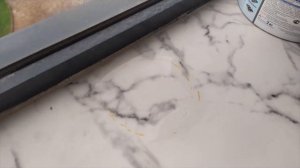 Как убрать ржавчину с кафеля ?!