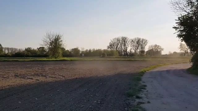 ГЕРМАНИЯ. ПРИЁМНЫЙ ПУНКТ САДОВЫХ ОТХОДОВ В ГЕРМАНИИ. ХРАНЕНИЕ ДРОВ.