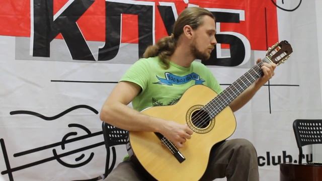 Преподаватель курсов гитарыМузартКлуб Виталий Тимофеев смотреть онлайн