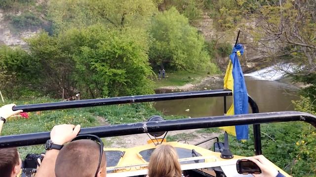 Yellow BRDM #1 смотреть онлайн